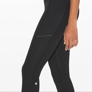 Lululemon Speed up tight 28” Size 0